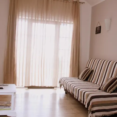 Casa Anna 아파트호텔 칼레타데푸스테