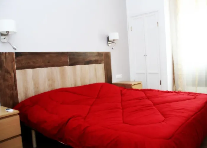 Casa Anna Aparthotel *