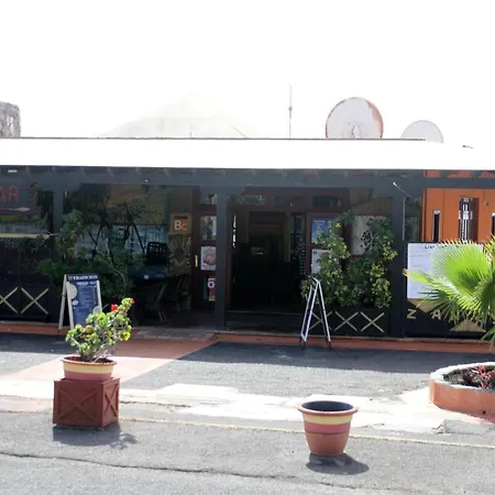 Aparthotel Casa Anna *